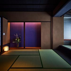 Japanese-Style Room